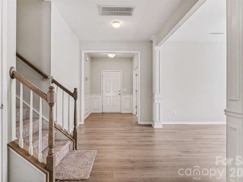 2120 Katie Alice Circle, Waxhaw, NC 28173.  MLS# CAR4381864, YatesRealty ID 24776. 