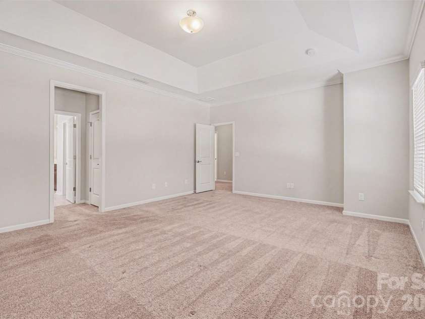 2120 Katie Alice Circle, Waxhaw, NC 28173.  MLS# CAR4381864, YatesRealty ID 24776. 