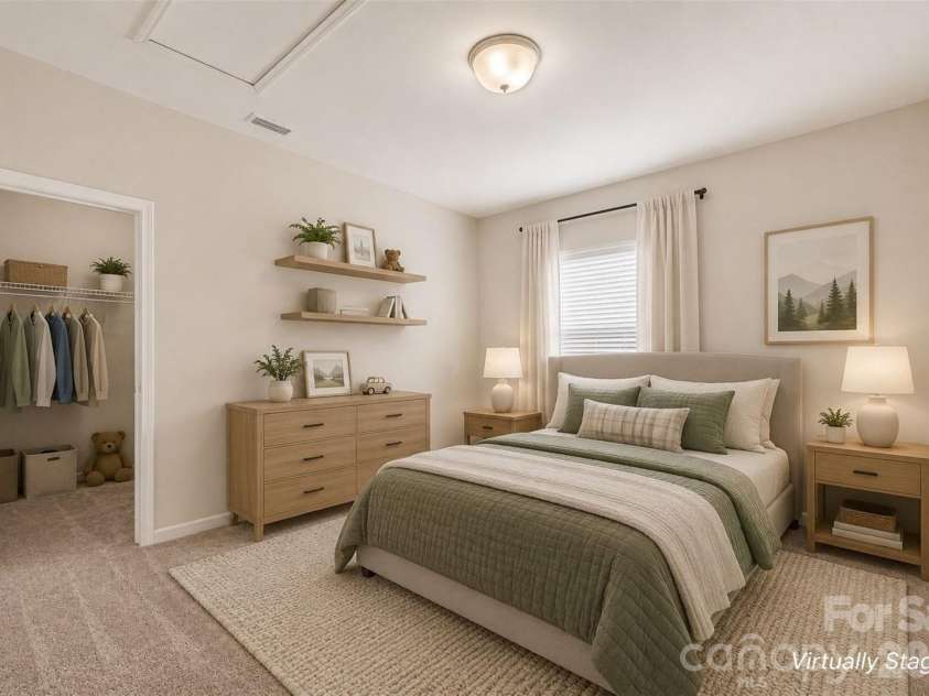 2120 Katie Alice Circle, Waxhaw, NC 28173.  MLS# CAR4381864, YatesRealty ID 24776. 