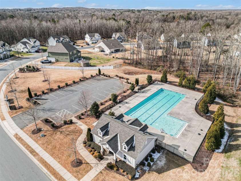 2120 Katie Alice Circle, Waxhaw, NC 28173.  MLS# CAR4381864, YatesRealty ID 24776. 