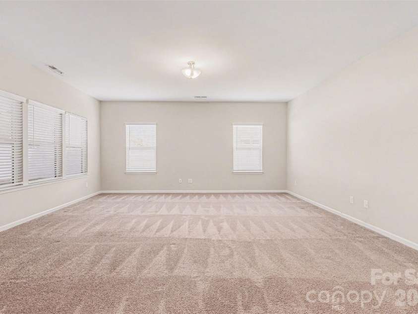 2120 Katie Alice Circle, Waxhaw, NC 28173.  MLS# CAR4381864, YatesRealty ID 24776. 
