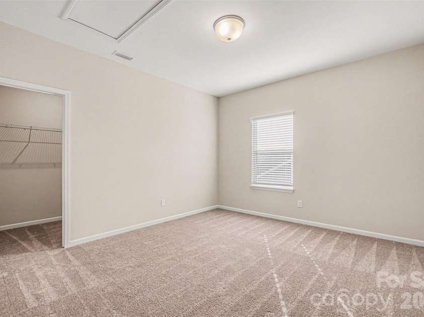 2120 Katie Alice Circle, Waxhaw, NC 28173.  MLS# CAR4381864, YatesRealty ID 24776. 