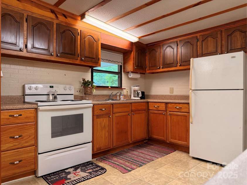 370 Miracle Drive, Salisbury, NC 28146.  MLS# CAR4271491, YatesRealty ID 24777. 