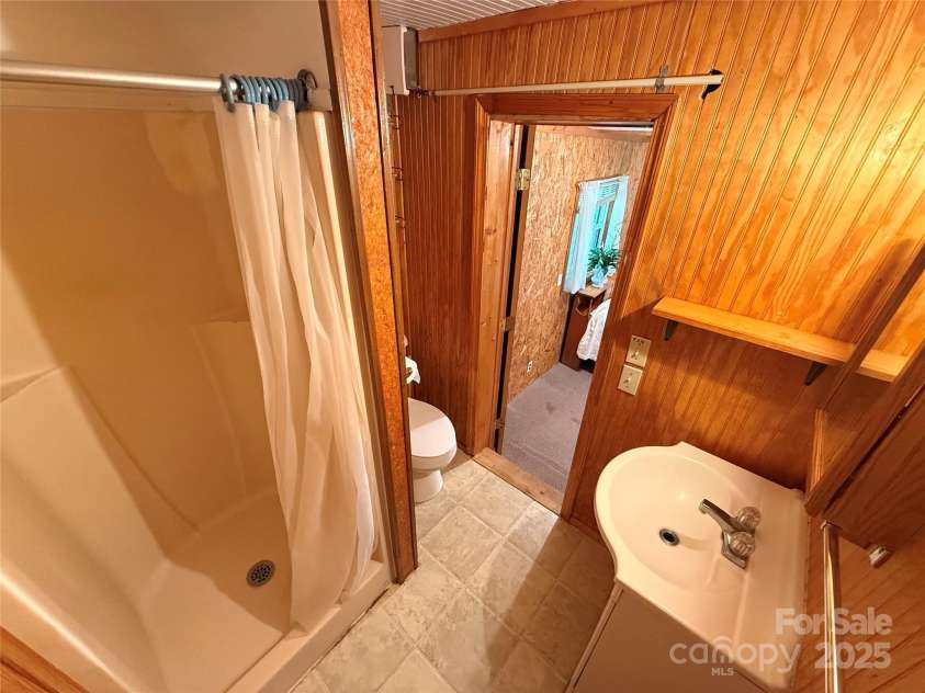 370 Miracle Drive, Salisbury, NC 28146.  MLS# CAR4271491, YatesRealty ID 24777. 