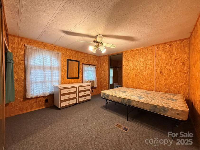 370 Miracle Drive, Salisbury, NC 28146.  MLS# CAR4271491, YatesRealty ID 24777. 