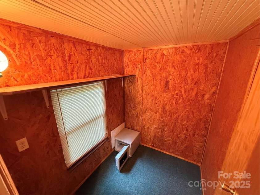 370 Miracle Drive, Salisbury, NC 28146.  MLS# CAR4271491, YatesRealty ID 24777. 