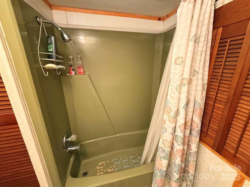 370 Miracle Drive, Salisbury, NC 28146.  MLS# CAR4271491, YatesRealty ID 24777. 