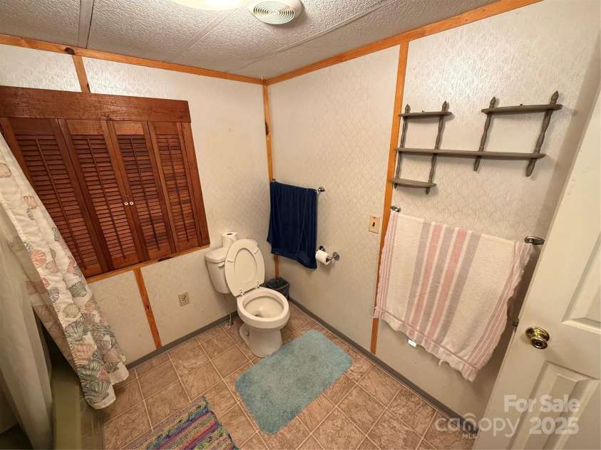 370 Miracle Drive, Salisbury, NC 28146.  MLS# CAR4271491, YatesRealty ID 24777. 