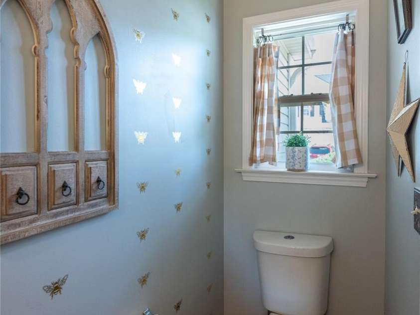 27 Chowan Drive, Fletcher, NC 28732.  MLS# CAR4378880, YatesRealty ID 24778. 