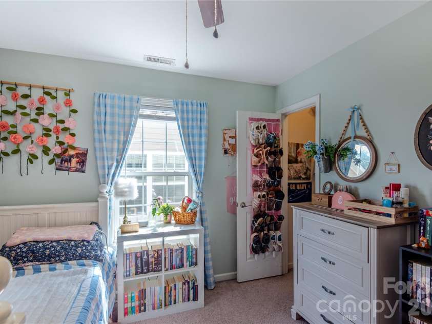 27 Chowan Drive, Fletcher, NC 28732.  MLS# CAR4378880, YatesRealty ID 24778. 