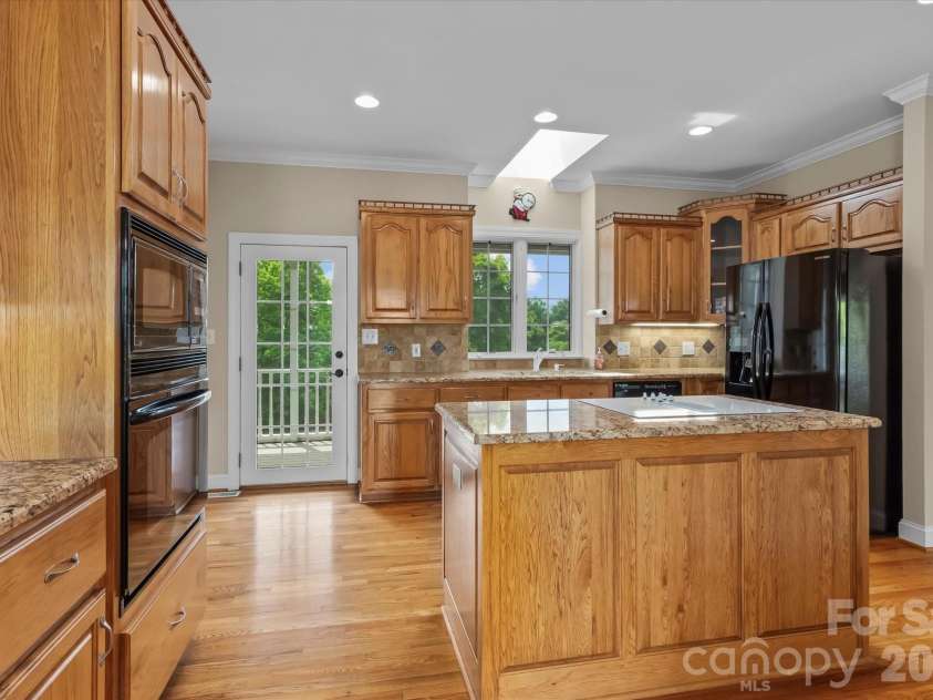 1148 Town N Country Drive, Wilkesboro, NC 28697.  MLS# CAR4334667, YatesRealty ID 2478. 