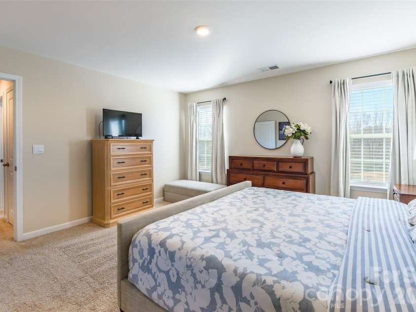 224 Final Stretch Lane, Clover, SC 29710.  MLS# CAR4330731, YatesRealty ID 2478. 