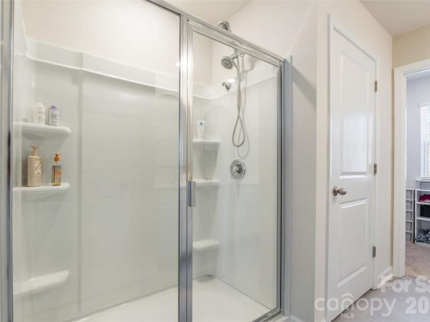 224 Final Stretch Lane, Clover, SC 29710.  MLS# CAR4330731, YatesRealty ID 2478. 