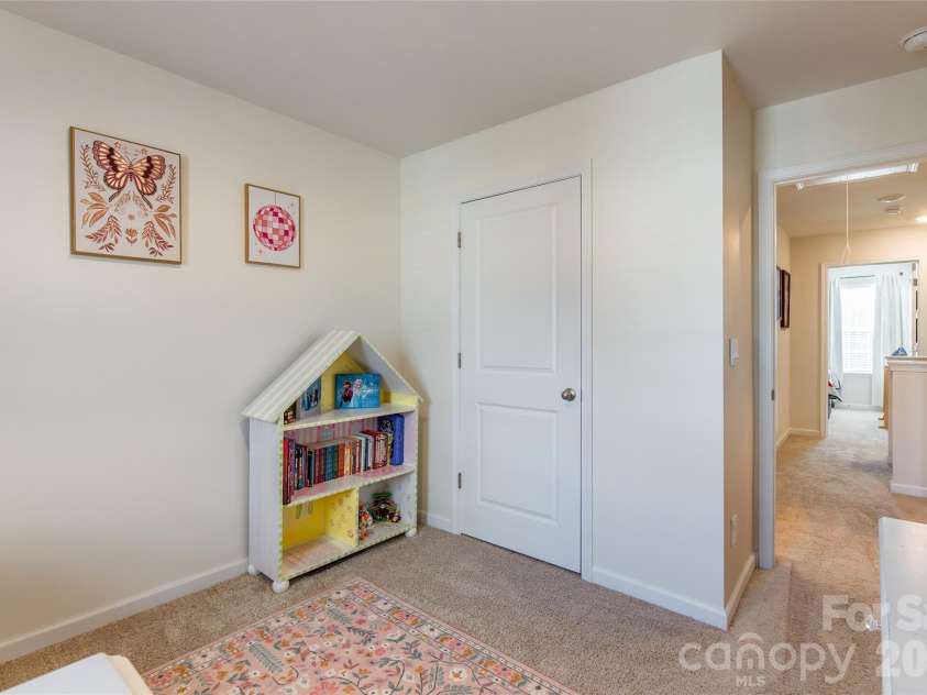 224 Final Stretch Lane, Clover, SC 29710.  MLS# CAR4330731, YatesRealty ID 2478. 