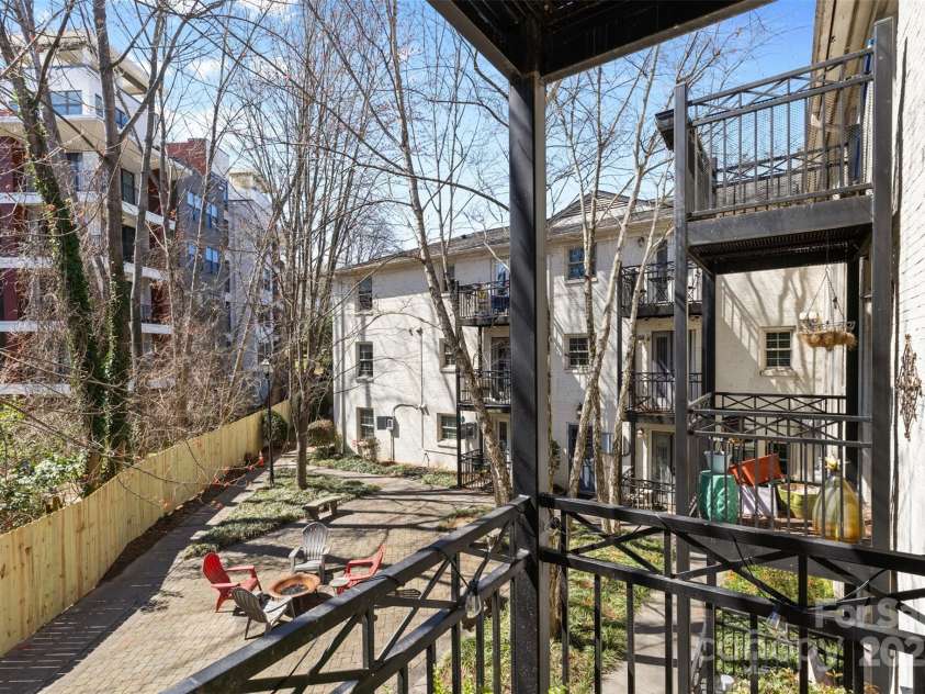 4921 Park Road, Charlotte, NC 28209.  MLS# CAR4237259, YatesRealty ID 2478. 