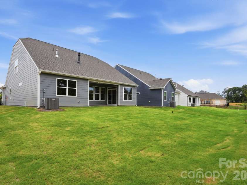 3070 Constitution Lane, Gastonia, NC 28056.  MLS# CAR4322821, YatesRealty ID 24781. Backyard