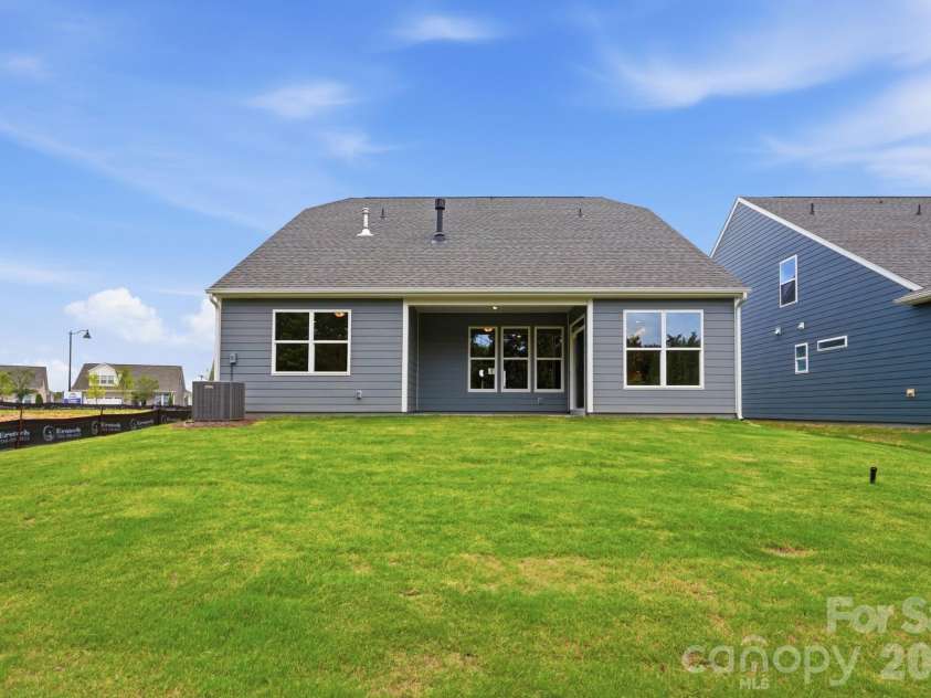 3070 Constitution Lane, Gastonia, NC 28056.  MLS# CAR4322821, YatesRealty ID 24781. Backyard