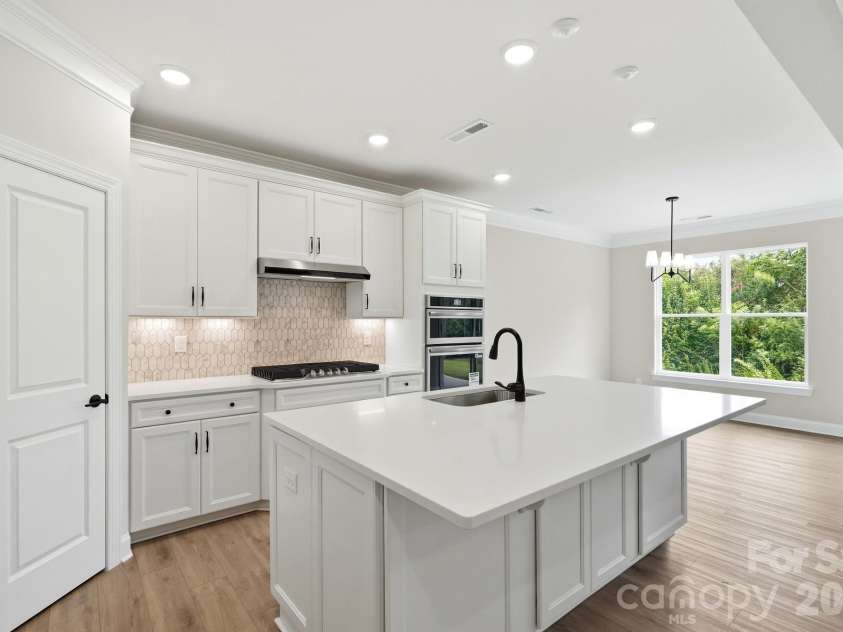 3070 Constitution Lane, Gastonia, NC 28056.  MLS# CAR4322821, YatesRealty ID 24781. Kitchen