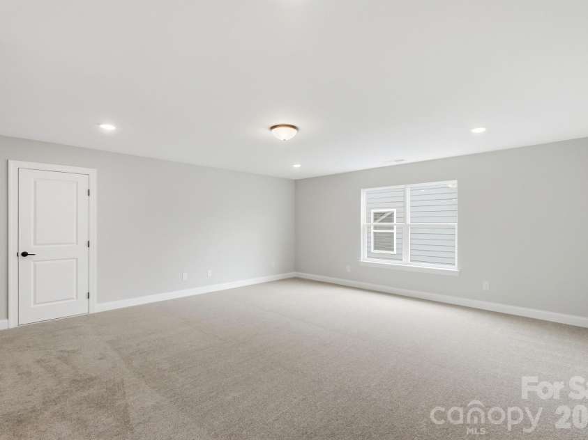 3070 Constitution Lane, Gastonia, NC 28056.  MLS# CAR4322821, YatesRealty ID 24781. Loft