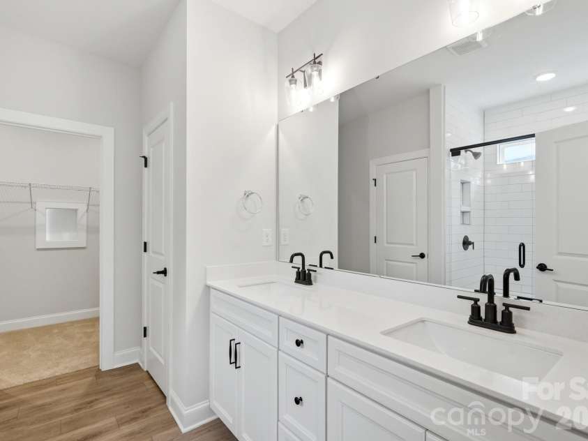 3070 Constitution Lane, Gastonia, NC 28056.  MLS# CAR4322821, YatesRealty ID 24781. Primary Bathroom
