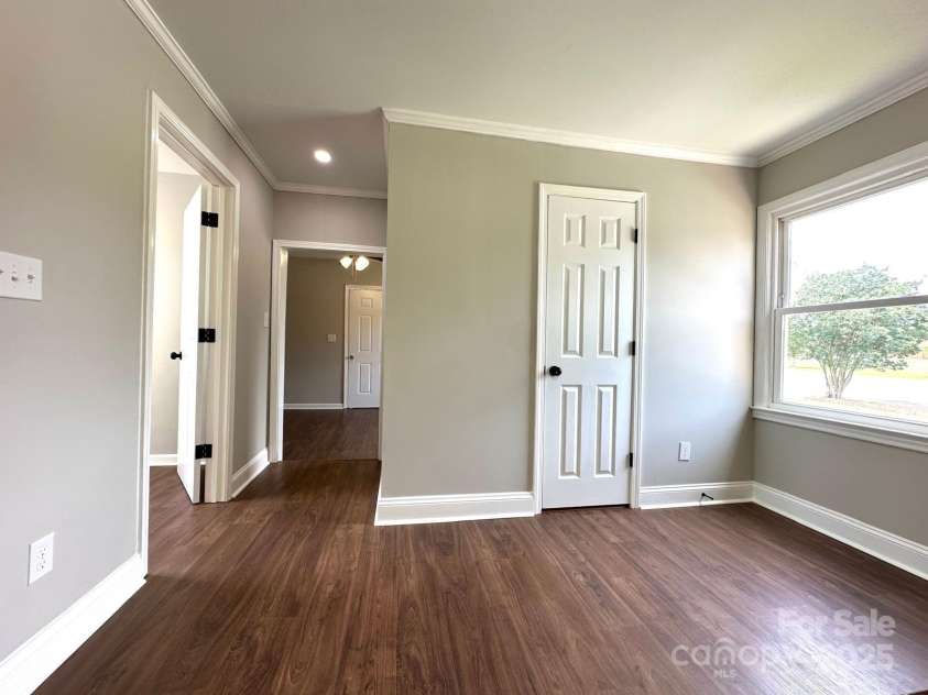 307 Sunset Drive, Monroe, NC 28112.  MLS# CAR4269503, YatesRealty ID 24783. 