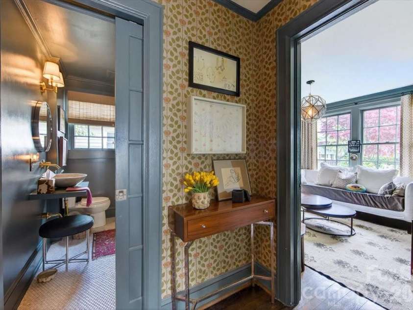 1516 Matheson Avenue, Charlotte, NC 28205.  MLS# CAR4363341, YatesRealty ID 24784. 