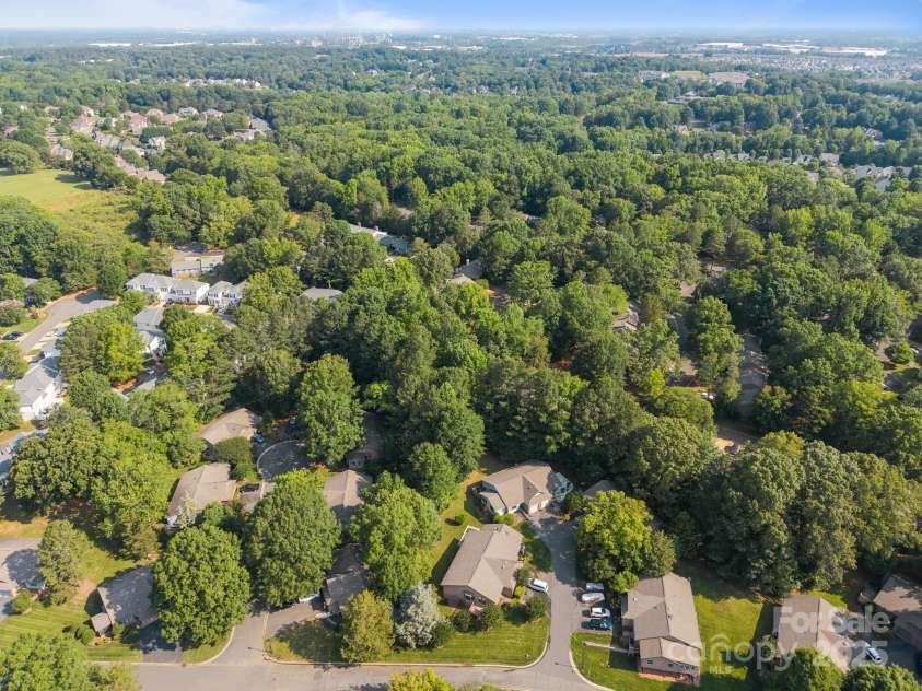 2680 Heavens Court, Fort Mill, SC 29715.  MLS# CAR4276676, YatesRealty ID 24784. 