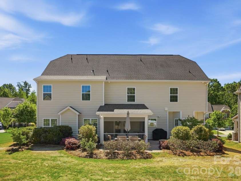 1989 Topaz Plaza, Davidson, NC 28036.  MLS# CAR4373611, YatesRealty ID 24786. Back of Home
