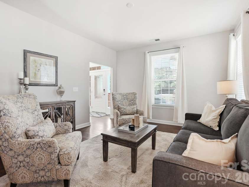 1989 Topaz Plaza, Davidson, NC 28036.  MLS# CAR4373611, YatesRealty ID 24786. Formal Living Room