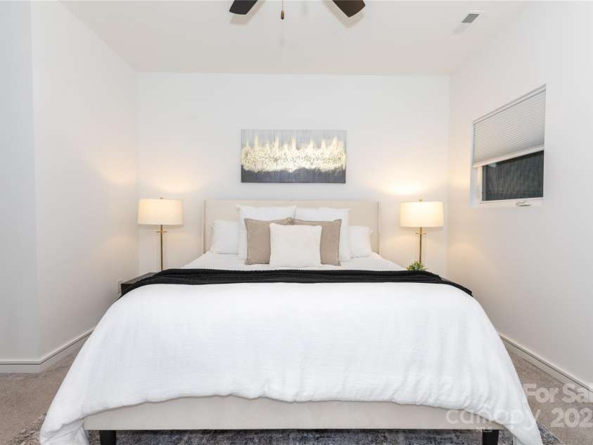 2107 Trade Street, Charlotte, NC 28216.  MLS# CAR4271767, YatesRealty ID 24789. 