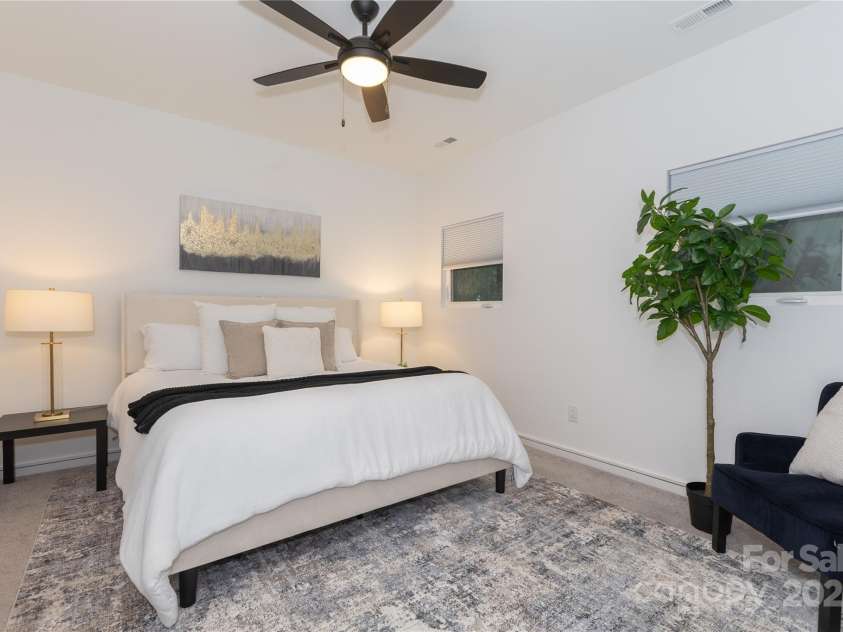 2107 Trade Street, Charlotte, NC 28216.  MLS# CAR4271767, YatesRealty ID 24789. Primary Bedroom