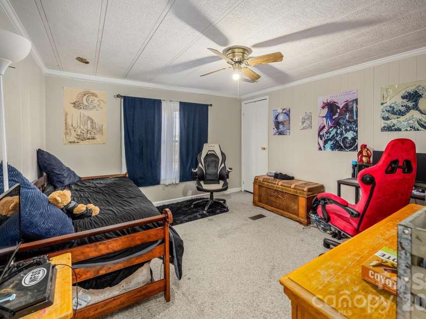 11443 Mooresville Road, Davidson, NC 28036.  MLS# CAR4329658, YatesRealty ID 2479. 