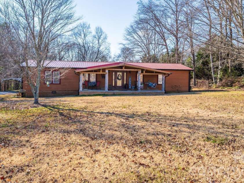 11443 Mooresville Road, Davidson, NC 28036.  MLS# CAR4329658, YatesRealty ID 2479. 