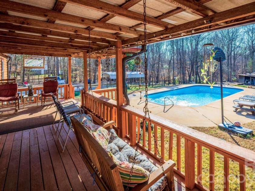 11443 Mooresville Road, Davidson, NC 28036.  MLS# CAR4329658, YatesRealty ID 2479. 