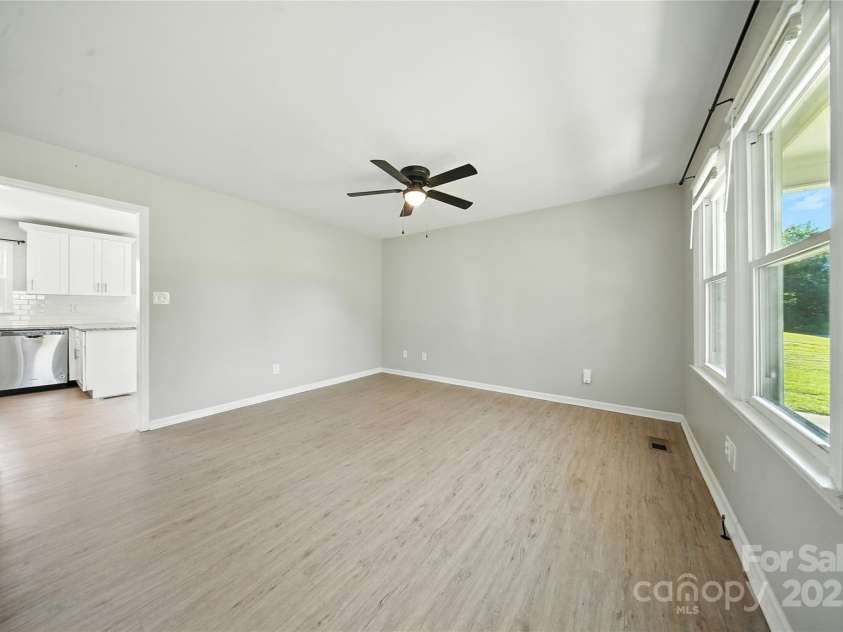 4606 Cloverwood Lane, Gastonia, NC 28052.  MLS# CAR4292902, YatesRealty ID 2479. 