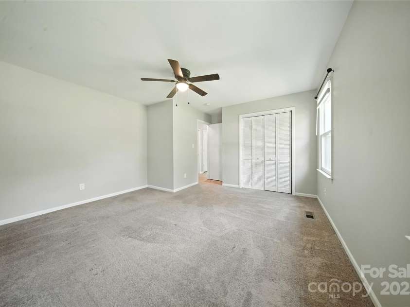 4606 Cloverwood Lane, Gastonia, NC 28052.  MLS# CAR4292902, YatesRealty ID 2479. 