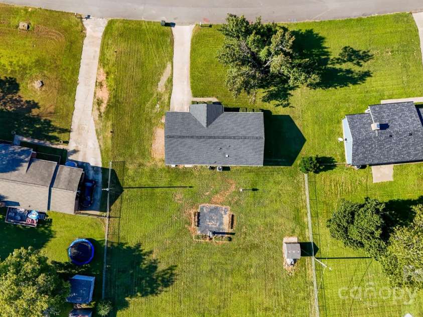 4606 Cloverwood Lane, Gastonia, NC 28052.  MLS# CAR4292902, YatesRealty ID 2479. 