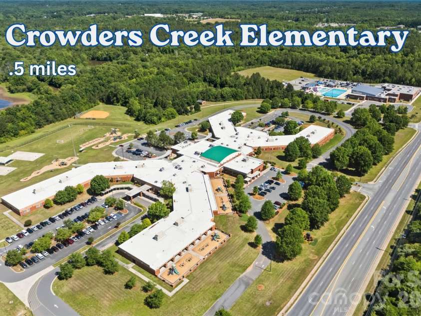 1407 Crest Creek Court, Clover, SC 29710.  MLS# CAR4379295, YatesRealty ID 24791. 