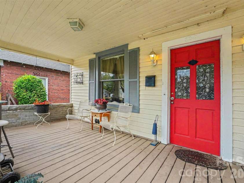 524 Horah Street, Salisbury, NC 28144.  MLS# CAR4377189, YatesRealty ID 24794. 