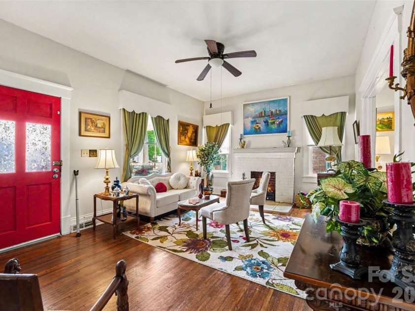 524 Horah Street, Salisbury, NC 28144.  MLS# CAR4377189, YatesRealty ID 24794. 