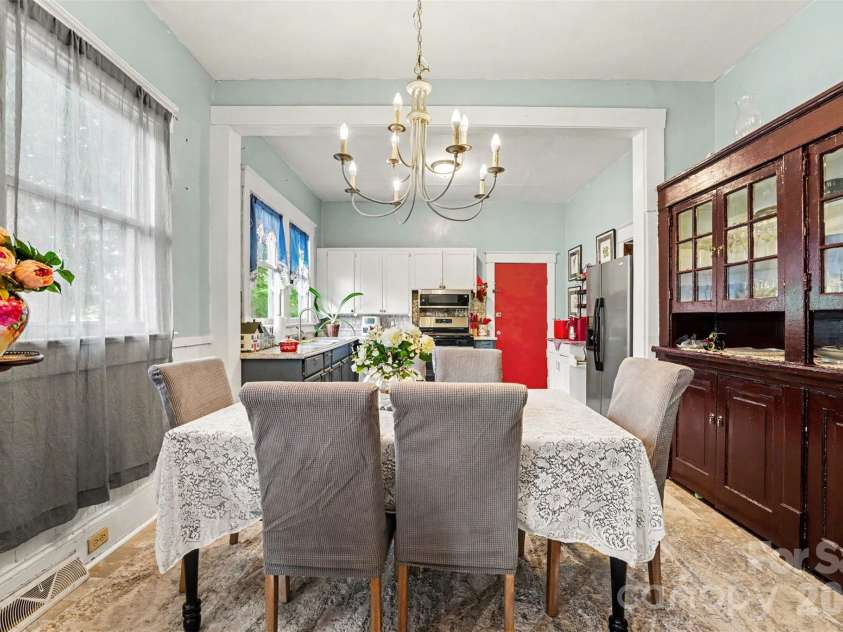524 Horah Street, Salisbury, NC 28144.  MLS# CAR4377189, YatesRealty ID 24794. 