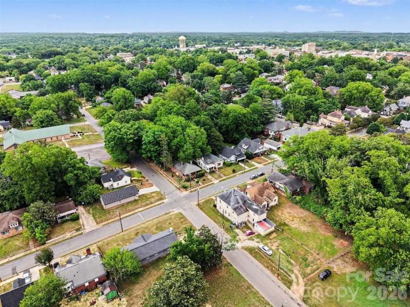 524 Horah Street, Salisbury, NC 28144.  MLS# CAR4377189, YatesRealty ID 24794. 