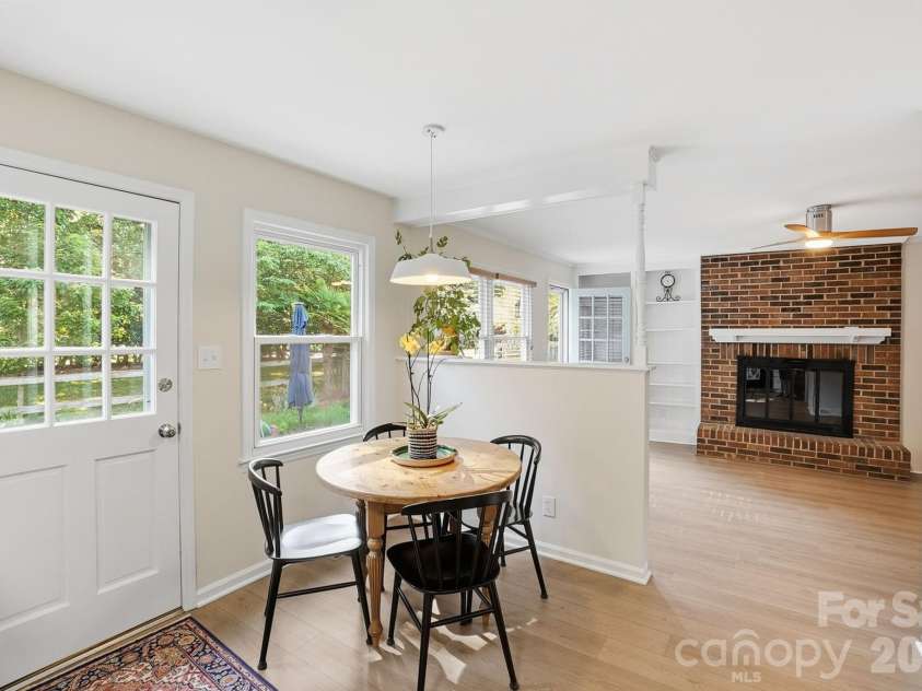 1200 Beechdale Drive, Charlotte, NC 28212.  MLS# CAR4378896, YatesRealty ID 24795. 