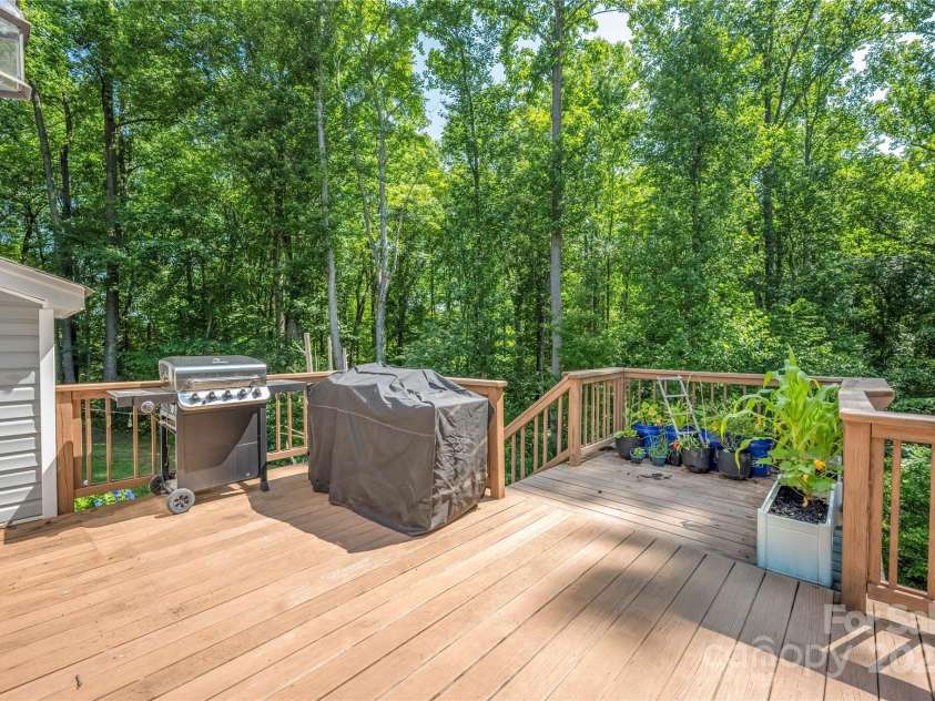 3902 Mcgee Point Road, Terrell, NC 28682.  MLS# CAR4268075, YatesRealty ID 24795. 