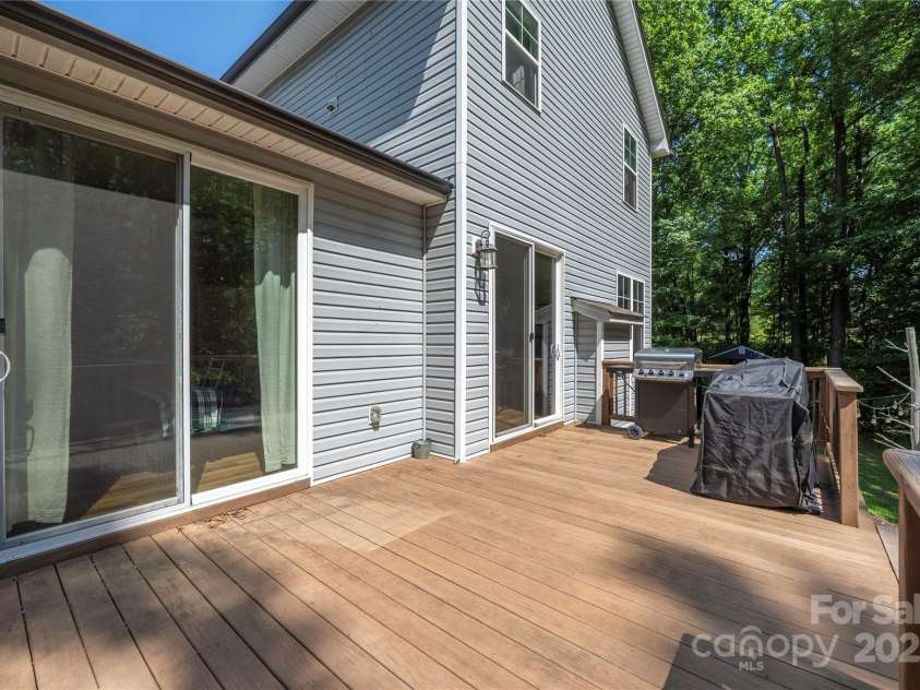 3902 Mcgee Point Road, Terrell, NC 28682.  MLS# CAR4268075, YatesRealty ID 24795. 