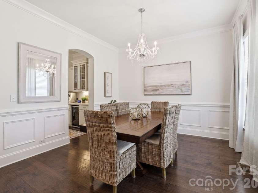 1077 Wessington Manor Lane, Fort Mill, SC 29715.  MLS# CAR4379642, YatesRealty ID 24796. Formal Dining