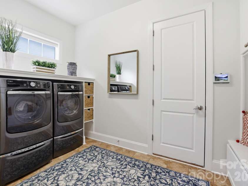 1077 Wessington Manor Lane, Fort Mill, SC 29715.  MLS# CAR4379642, YatesRealty ID 24796. Laundry Room