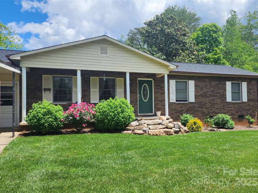 203 Shuping Street, Morganton, NC 28655.  MLS# CAR4270750, YatesRealty ID 24796. 