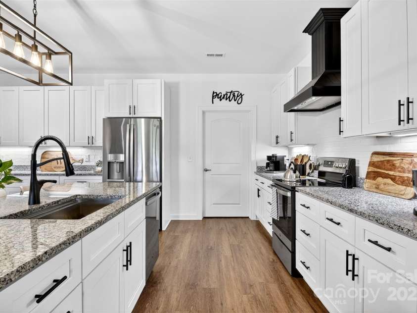 104 Shields Drive, Lincolnton, NC 28092.  MLS# CAR4278530, YatesRealty ID 24797. 