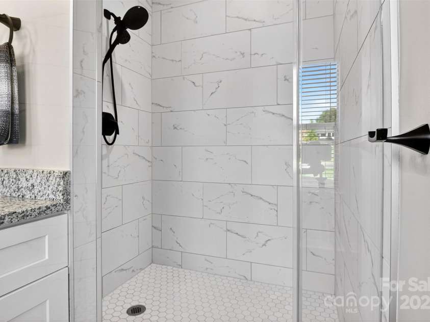 104 Shields Drive, Lincolnton, NC 28092.  MLS# CAR4278530, YatesRealty ID 24797. 